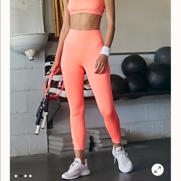 RARE Free People Power Up leggings NWT - Picture 10 of 11